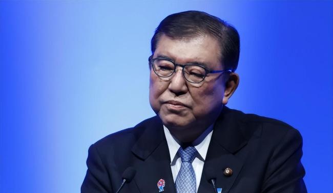 特朗普与日本首相通电话释放何信号 美债危机牵动全球神经