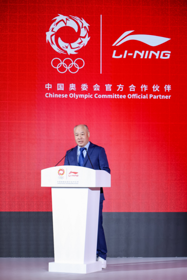 李宁与中国奥委会签约 助力中国体育健儿