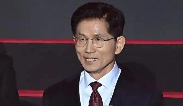 韩国国民力量党宣布金文洙为该党总统候选人