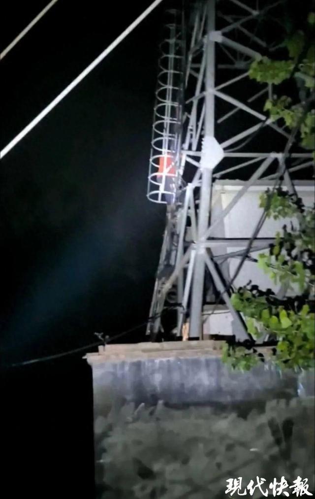 男子报警称想进拘留所蹲两天，民警：安排