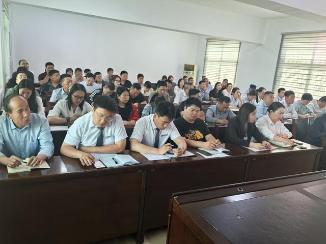 火灾警示教育宣传月｜登封消防召开物业服务企业消防培训会