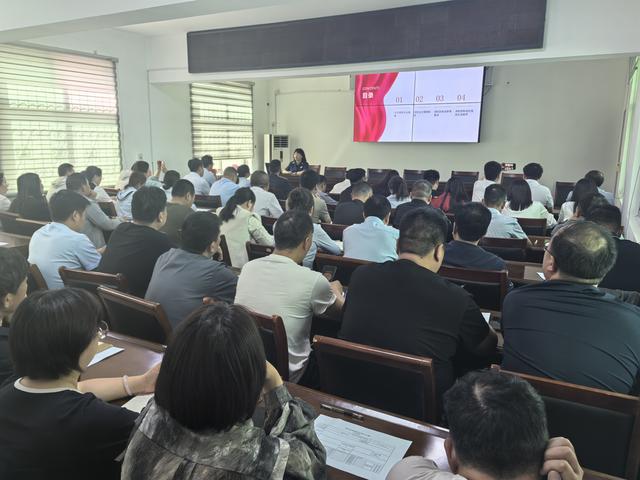 火灾警示教育宣传月｜登封消防召开物业服务企业消防培训会