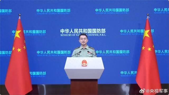新任国防部新闻发言人，正式亮相